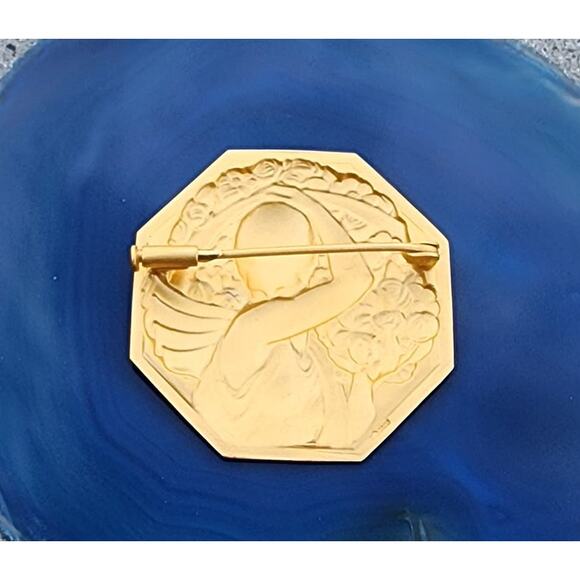 Pierre Turin Porteuse de Fleurs Gilded Bronze Art Deco Medallion Brooch - Picture 6 of 9